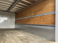 いすゞフォワードアルミウイング中型（4t）[写真14]