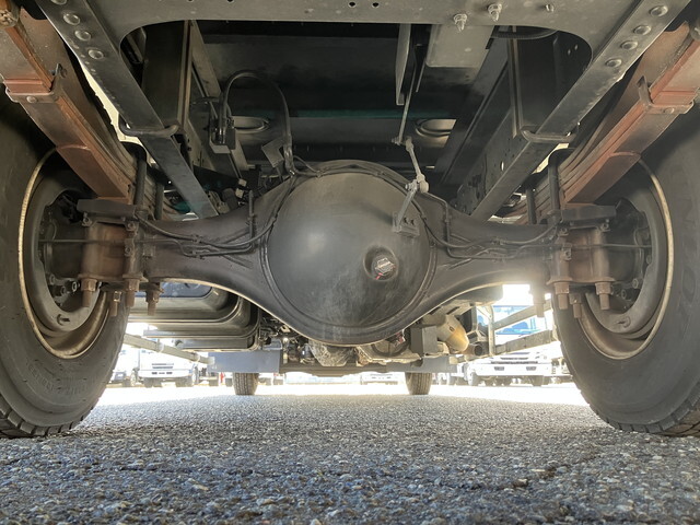 いすゞフォワードアルミウイング中型（4t）[写真27]