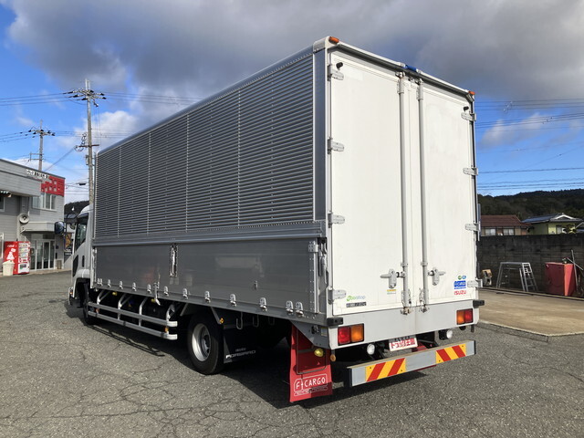 いすゞフォワードアルミウイング中型（4t）[写真04]