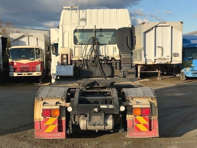 三菱ふそうスーパーグレートトレーラーヘッド（トラクターヘッド）大型（10t）[写真07]