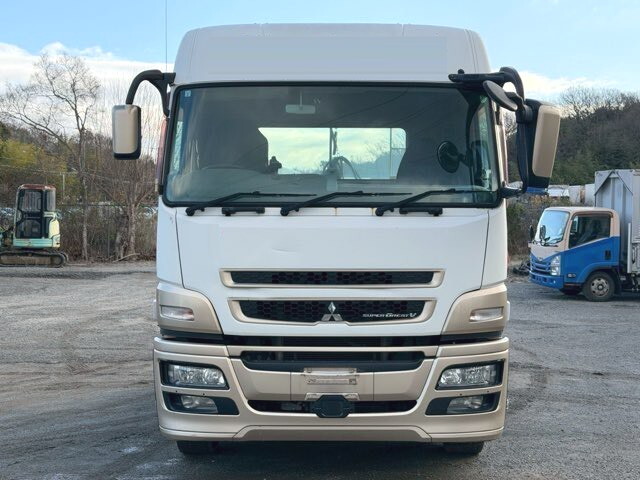三菱ふそうスーパーグレートトレーラーヘッド（トラクターヘッド）大型（10t）[写真08]