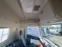 三菱ふそうスーパーグレートトレーラーヘッド（トラクターヘッド）大型（10t）[写真10]