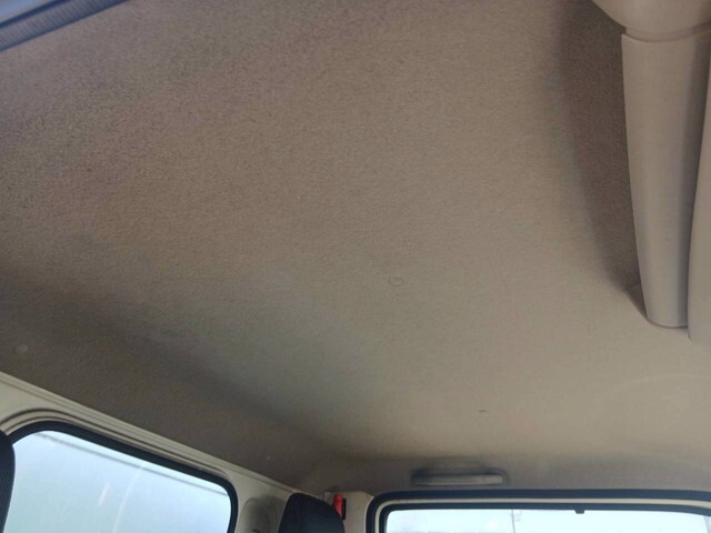 日産アトラス保冷バン小型（2t・3t）[写真21]