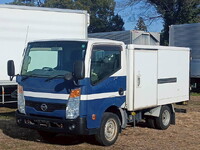 日産アトラス保冷バン小型（2t・3t）[写真04]