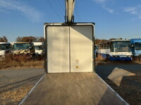 いすゞフォワードアルミウイング中型（4t）[写真15]