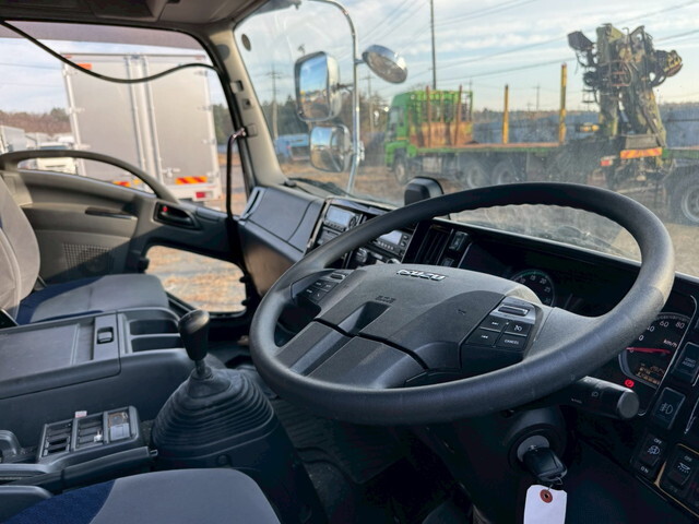 いすゞフォワードアルミウイング中型（4t）[写真27]