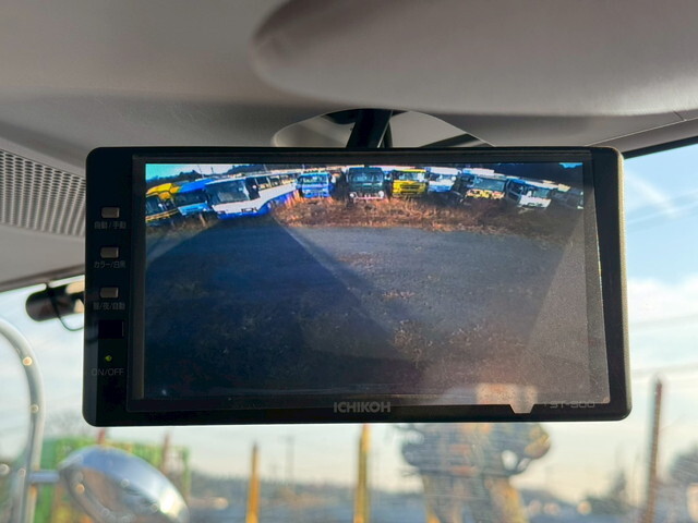 いすゞフォワードアルミウイング中型（4t）[写真30]