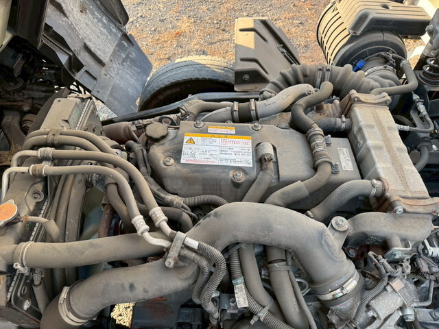 いすゞフォワードアルミウイング中型（4t）[写真39]