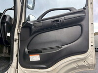 日野プロフィアアルミウイング大型（10t）[写真19]