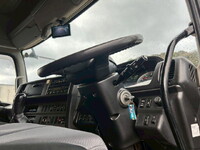 日野プロフィアアルミウイング大型（10t）[写真22]