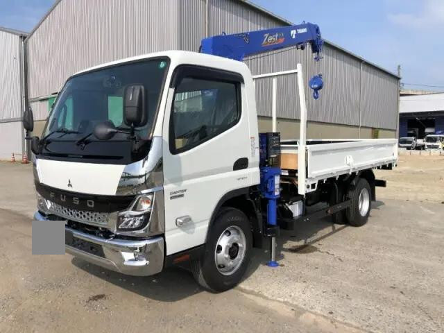 三菱ふそうキャンタークレーン4段小型（2t・3t）[写真01]