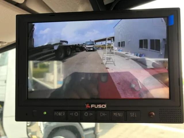 三菱ふそうキャンタークレーン4段小型（2t・3t）[写真14]