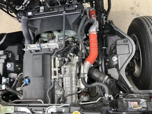 三菱ふそうキャンタークレーン4段小型（2t・3t）[写真15]