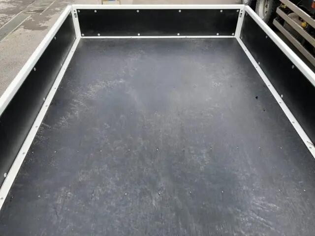 三菱ふそうキャンタークレーン4段小型（2t・3t）[写真17]