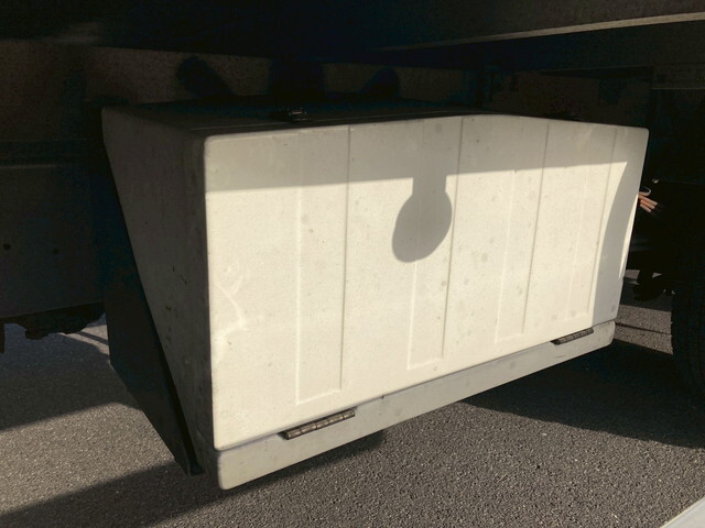 日野レンジャー冷凍車（冷蔵車）中型（4t）[写真21]