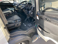 日野レンジャー冷凍車（冷蔵車）中型（4t）[写真23]