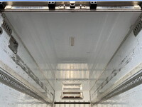 日野レンジャー冷凍車（冷蔵車）中型（4t）[写真30]