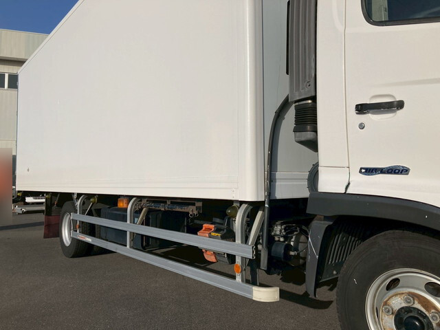 日野レンジャー冷凍車（冷蔵車）中型（4t）[写真06]