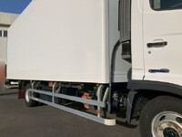 日野レンジャー冷凍車（冷蔵車）中型（4t）[写真07]