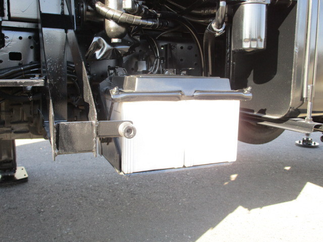 日野デュトロ高所作業車小型（2t・3t）[写真38]