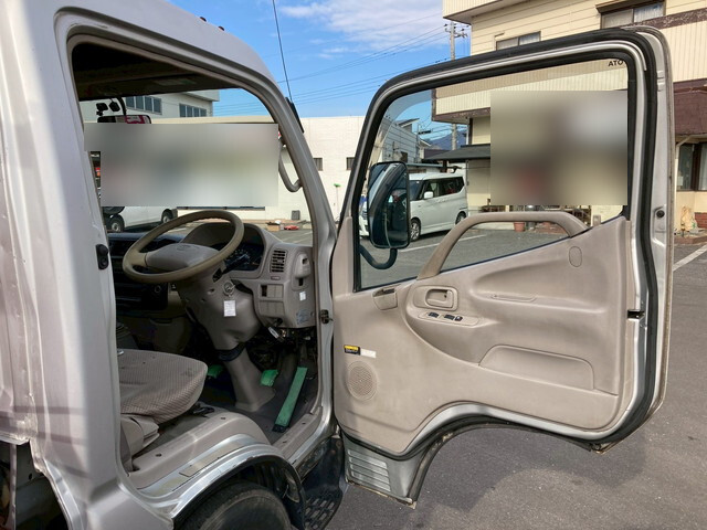 トヨタトヨエースクレーン4段中型（4t）[写真27]