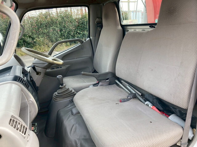 トヨタトヨエースクレーン4段中型（4t）[写真28]