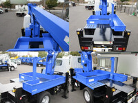 いすゞエルフ高所作業車小型（2t・3t）[写真13]