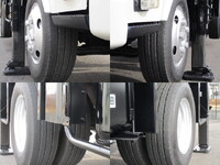 いすゞエルフ高所作業車小型（2t・3t）[写真17]