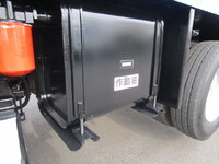 いすゞエルフ高所作業車小型（2t・3t）[写真24]