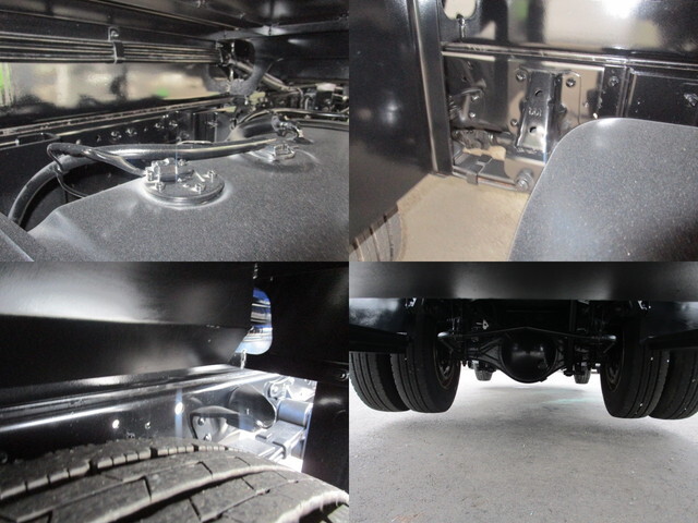 いすゞエルフ高所作業車小型（2t・3t）[写真15]