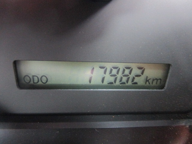 いすゞエルフ高所作業車小型（2t・3t）[写真19]