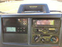 いすゞエルフ冷凍車（冷蔵車）小型（2t・3t）[写真12]