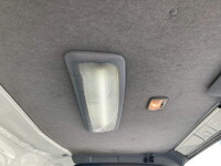 いすゞエルフ冷凍車（冷蔵車）小型（2t・3t）[写真17]