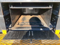 いすゞエルフ冷凍車（冷蔵車）小型（2t・3t）[写真21]