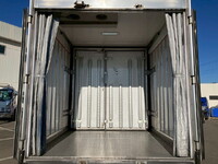 いすゞエルフ冷凍車（冷蔵車）小型（2t・3t）[写真23]