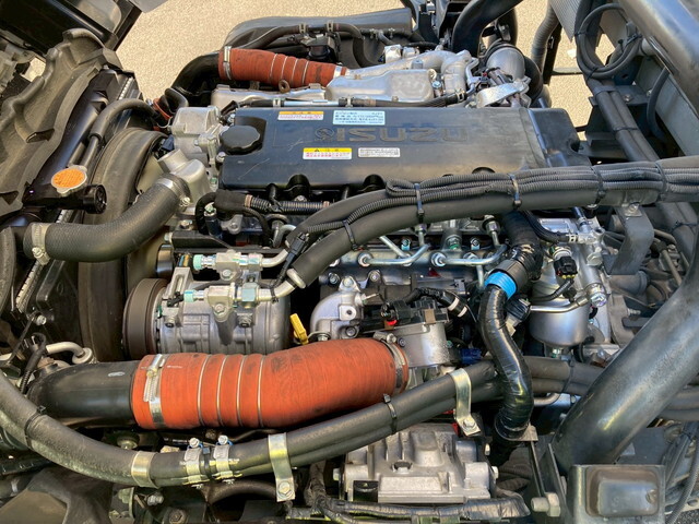 いすゞエルフ冷凍車（冷蔵車）小型（2t・3t）[写真31]