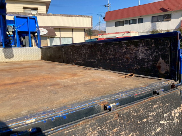 三菱ふそうキャンタークレーン4段小型（2t・3t）[写真24]