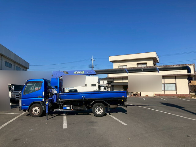 三菱ふそうキャンタークレーン4段小型（2t・3t）[写真06]