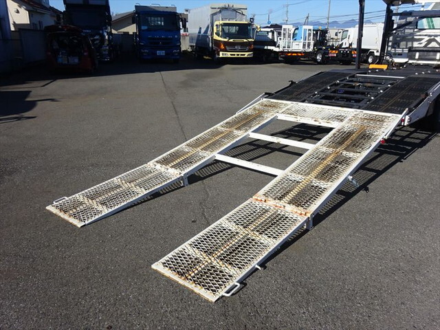 トヨタトヨエースキャリアカー小型（2t・3t）[写真14]