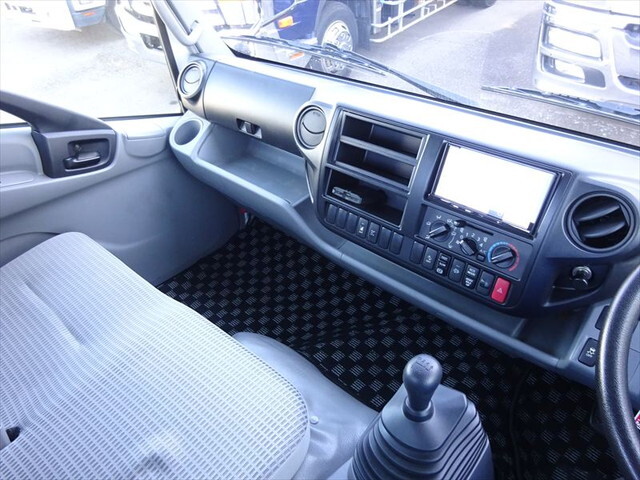 トヨタトヨエースキャリアカー小型（2t・3t）[写真27]