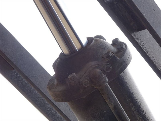 三菱ふそうファイター深ダンプ（土砂禁ダンプ）増トン（6t・8t）[写真11]