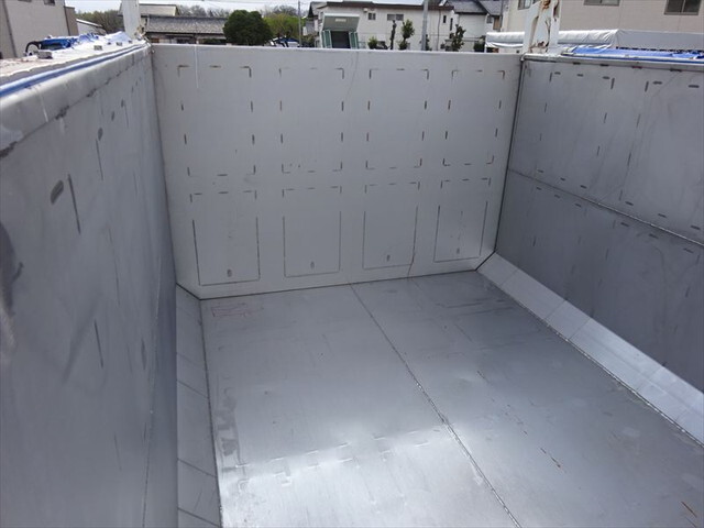 三菱ふそうファイター深ダンプ（土砂禁ダンプ）増トン（6t・8t）[写真20]