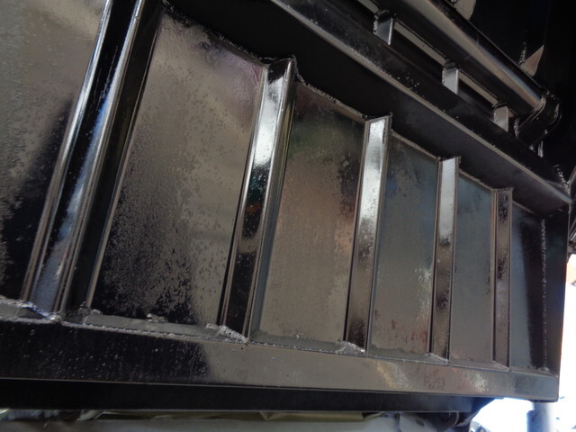 三菱ふそうキャンターパッカー車（塵芥車）小型（2t・3t）[写真20]