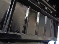 三菱ふそうキャンターパッカー車（塵芥車）小型（2t・3t）[写真21]