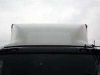 いすゞギガアルミウイング大型（10t）[写真10]