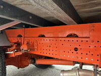 いすゞフォワード平ボディ中型（4t）[写真20]