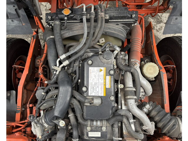 いすゞフォワード平ボディ中型（4t）[写真27]