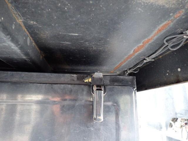 いすゞギガダンプ大型（10t）[写真27]