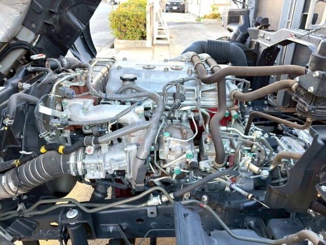 日野レンジャーアルミブロック中型（4t）[写真16]