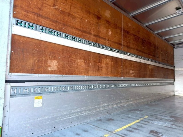 日野レンジャーアルミウイング増トン（6t・8t）[写真10]